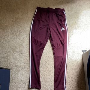 Maroon joggers